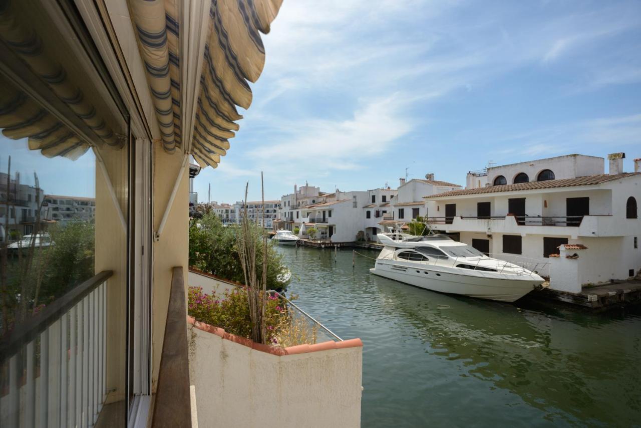 Vila Casa Cartago Empuriabrava Exteriér fotografie