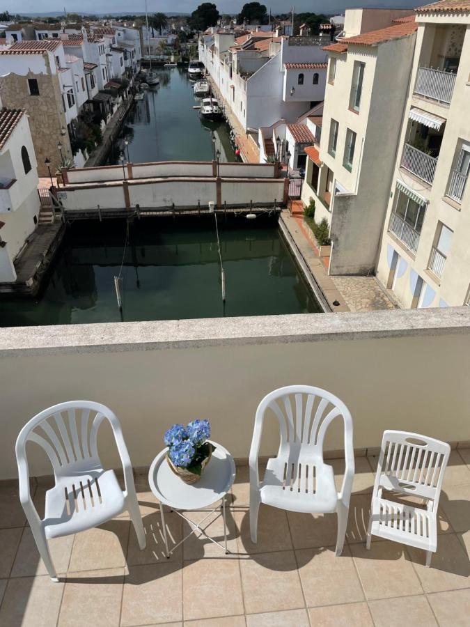 Vila Casa Cartago Empuriabrava Exteriér fotografie